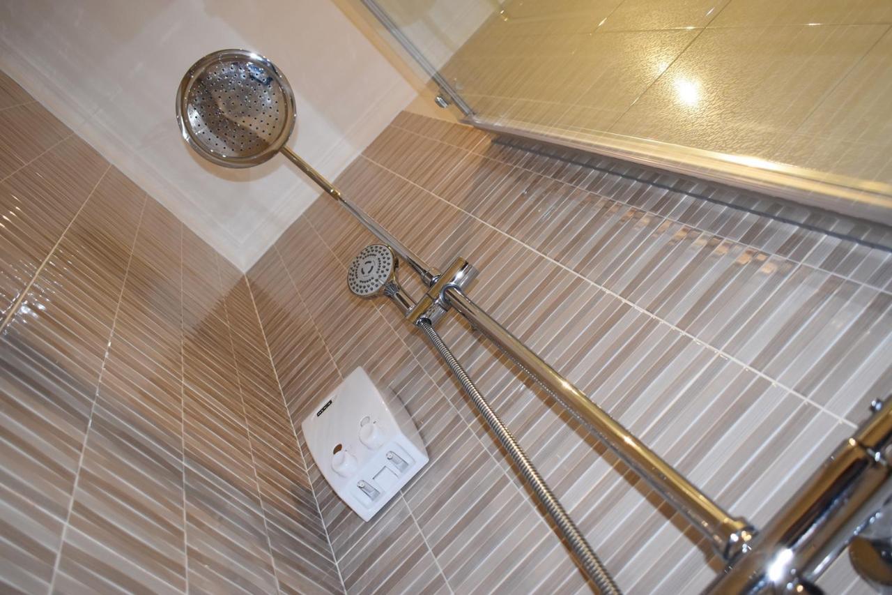 Apartamento Portico Paraiso Apartment Ourense Ngoại thất bức ảnh