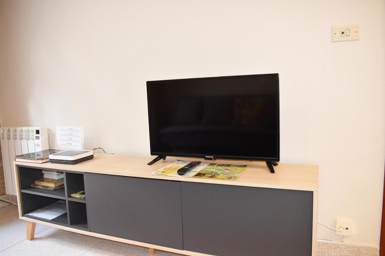 Apartamento Portico Paraiso Apartment Ourense Ngoại thất bức ảnh