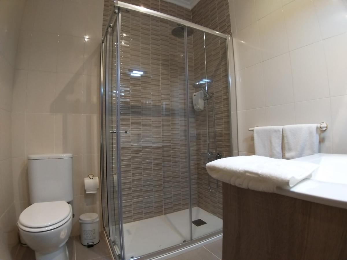 Apartamento Portico Paraiso Apartment Ourense Ngoại thất bức ảnh